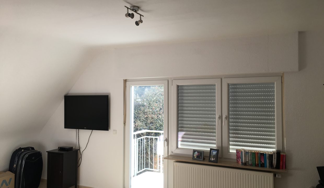 Der Zugang zum Balkon vom Elternschlafzimmer aus